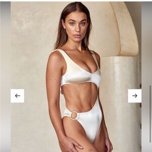 MONDAY SWIMWEAR ST. BARTH'S ONE PIECE - CHAMPAGNE SHINY JERSEY